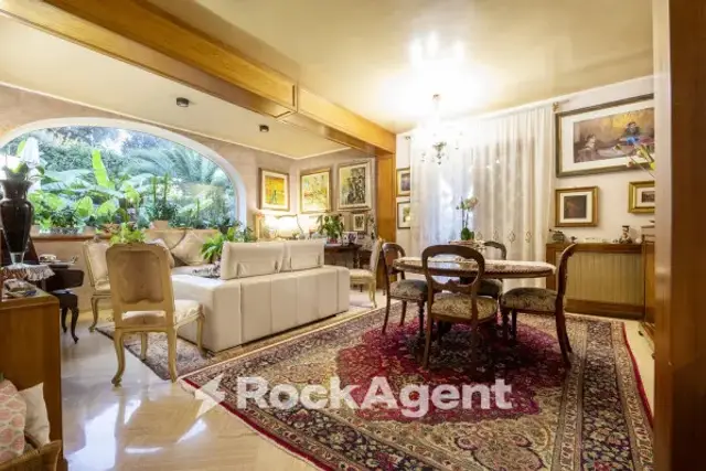 main gallery real estate image