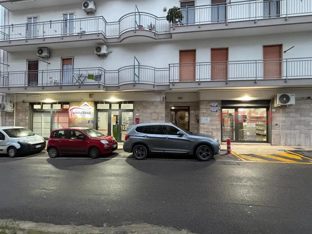 Negozio in Via della Scaletta  19, Crispiano, {3} - Foto 1
