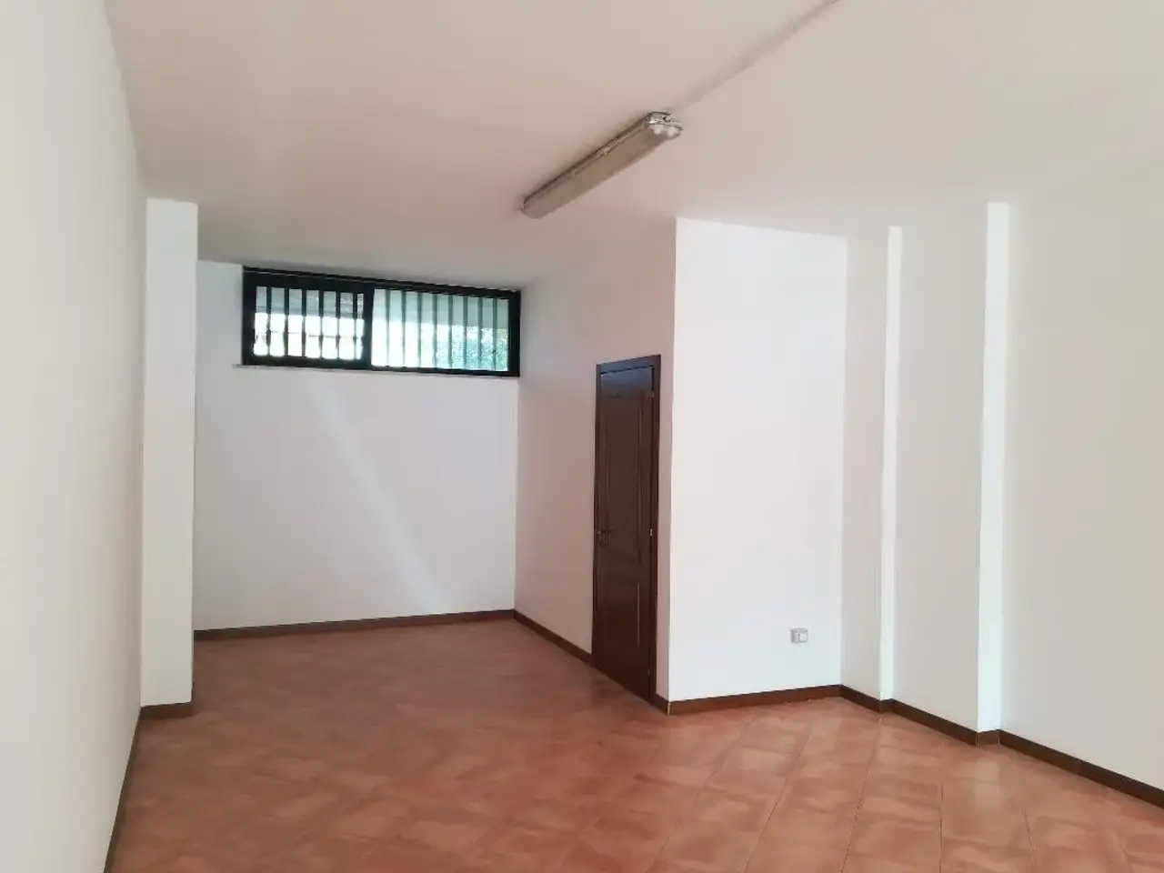 Negozio in Via Giorgio De Lullo 121, Roma, {3} - Foto 1
