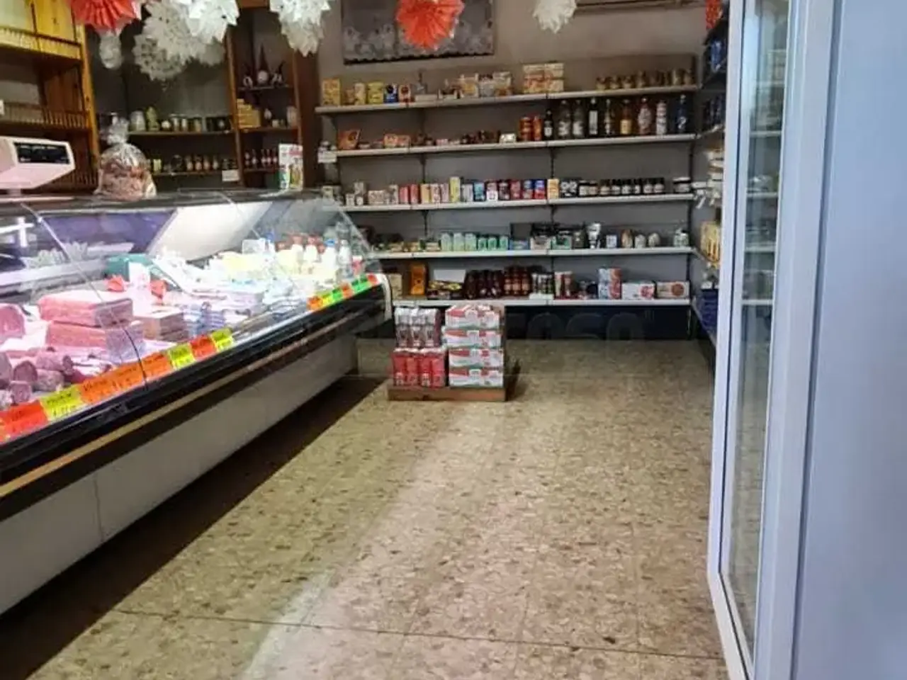 Palazzina commerciale in Via Roma 41, Gambellara, {3} - Foto 2