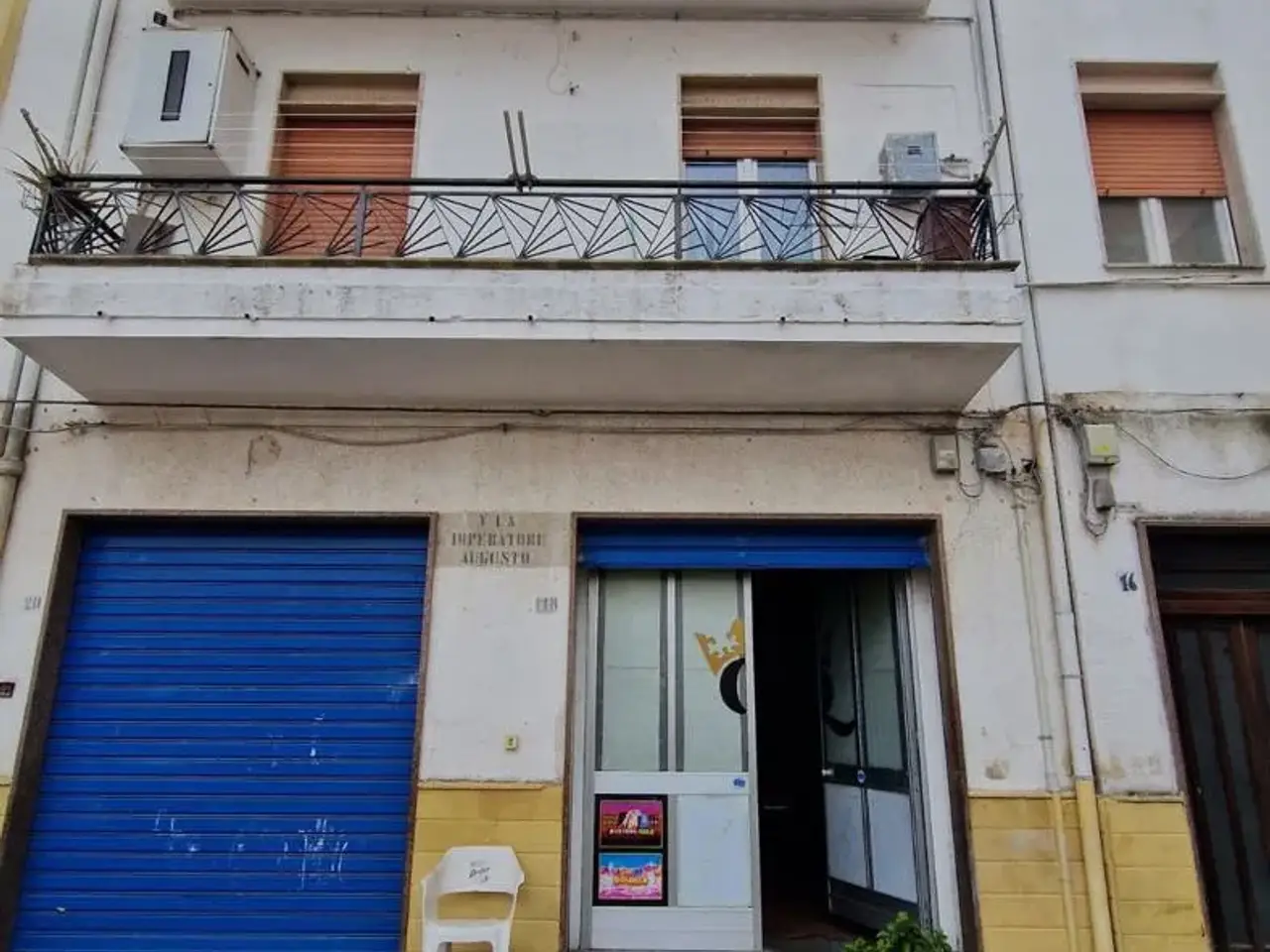 Negozio in Via Imperatore Augusto 18, Brindisi, {3} - Foto 1