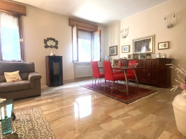 4-room flat in {3}, Municipio - Photo 1