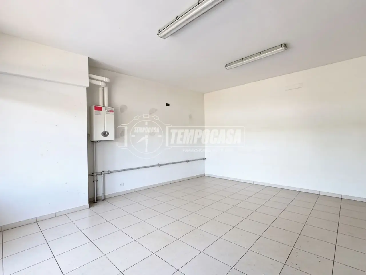 Negozio in , Casalgrande, {3} - Foto 1