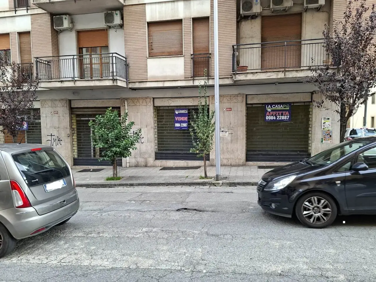 Negozio in Via Fera, Cosenza, {3} - Foto 1