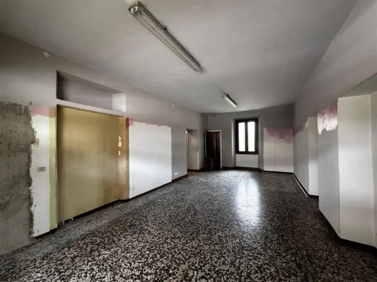 Negozio in Viale Europa, Serina, {3} - Foto 2