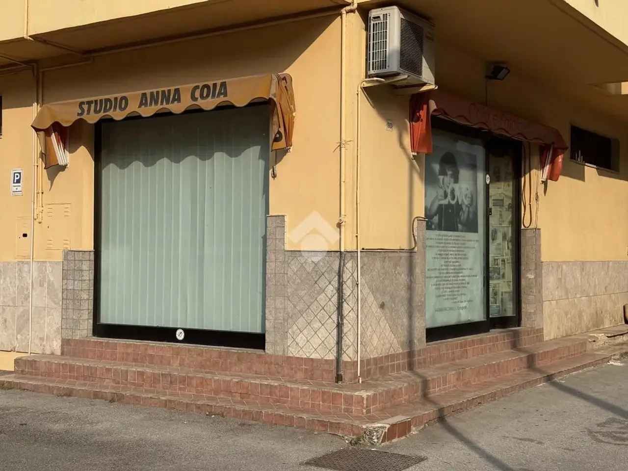 Negozio in Via Vittorio Alfieri, Venafro, {3} - Foto 1