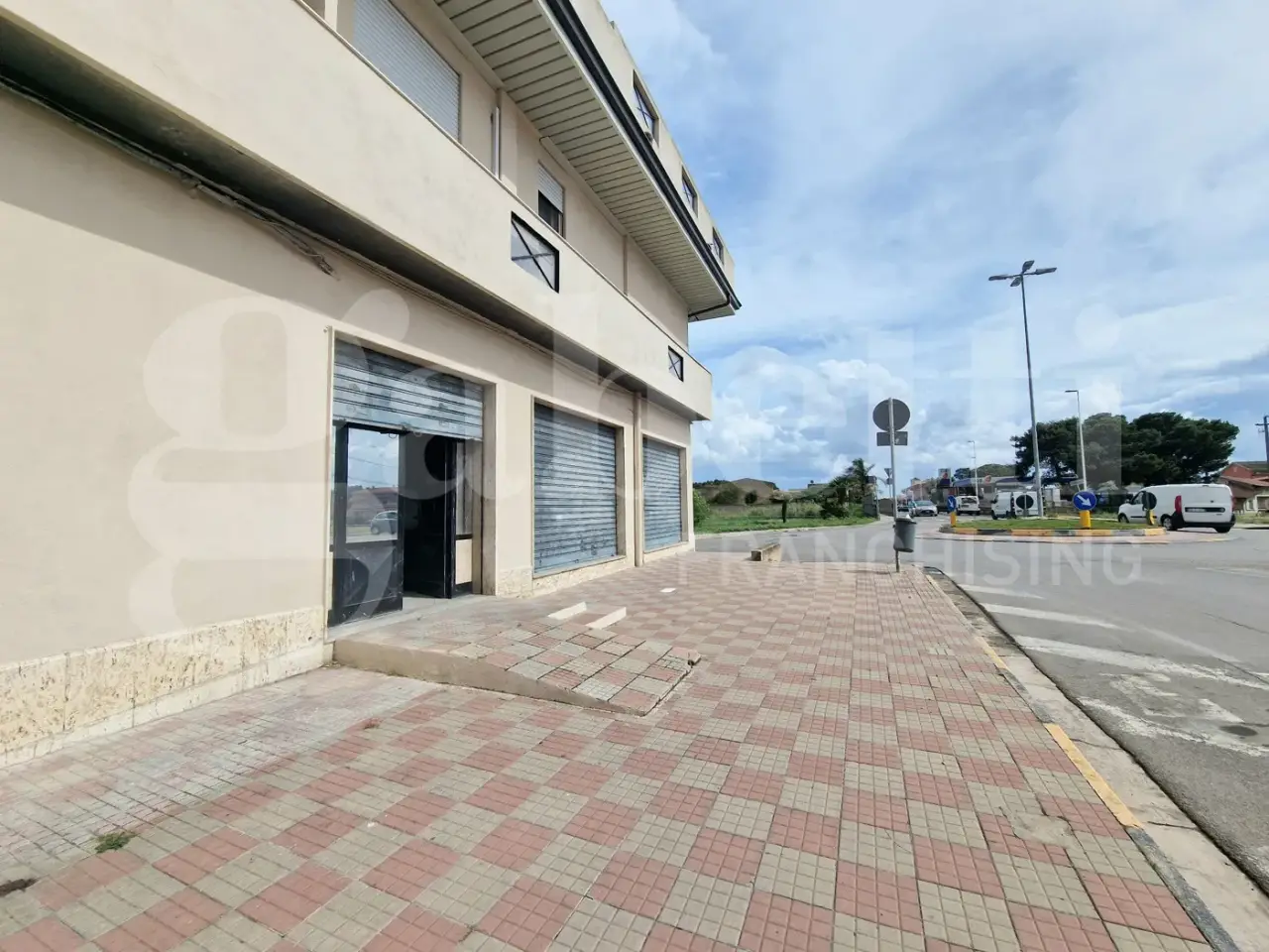 Negozio in Via Cagliari 97, Villasor, {3} - Foto 1