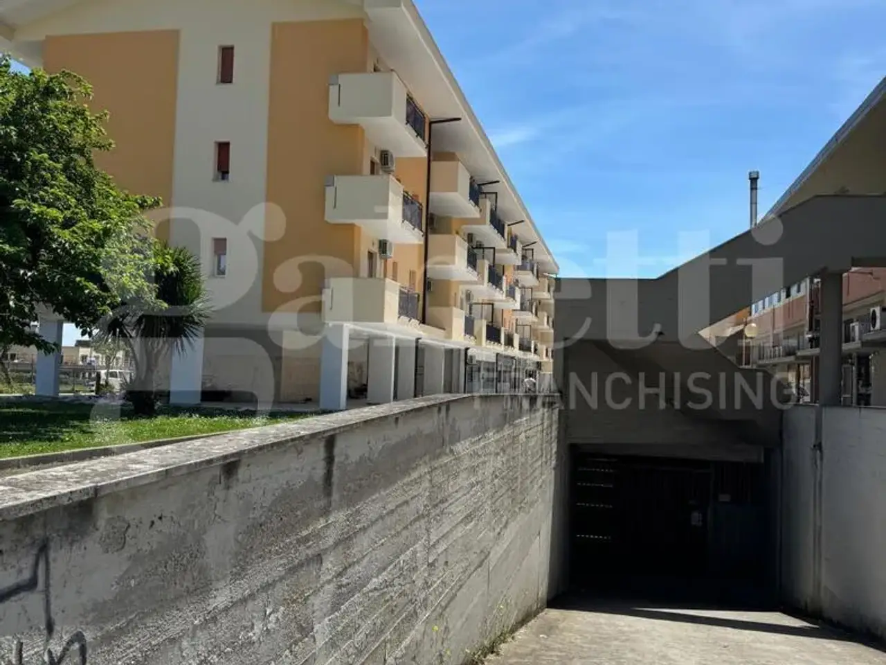 Magazzino in Via Pizzetti 35a, Aprilia, {3} - Foto 1