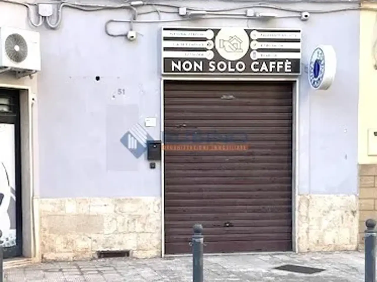 Palazzina commerciale in Via XX Settembre, Modugno, {3} - Foto 1