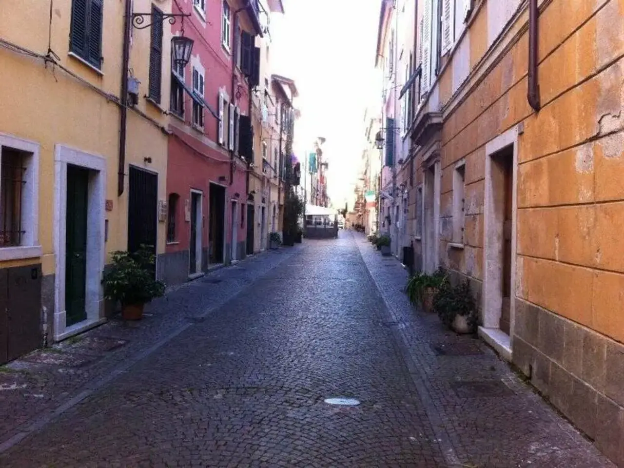 Negozio in , Sarzana, {3} - Foto 1