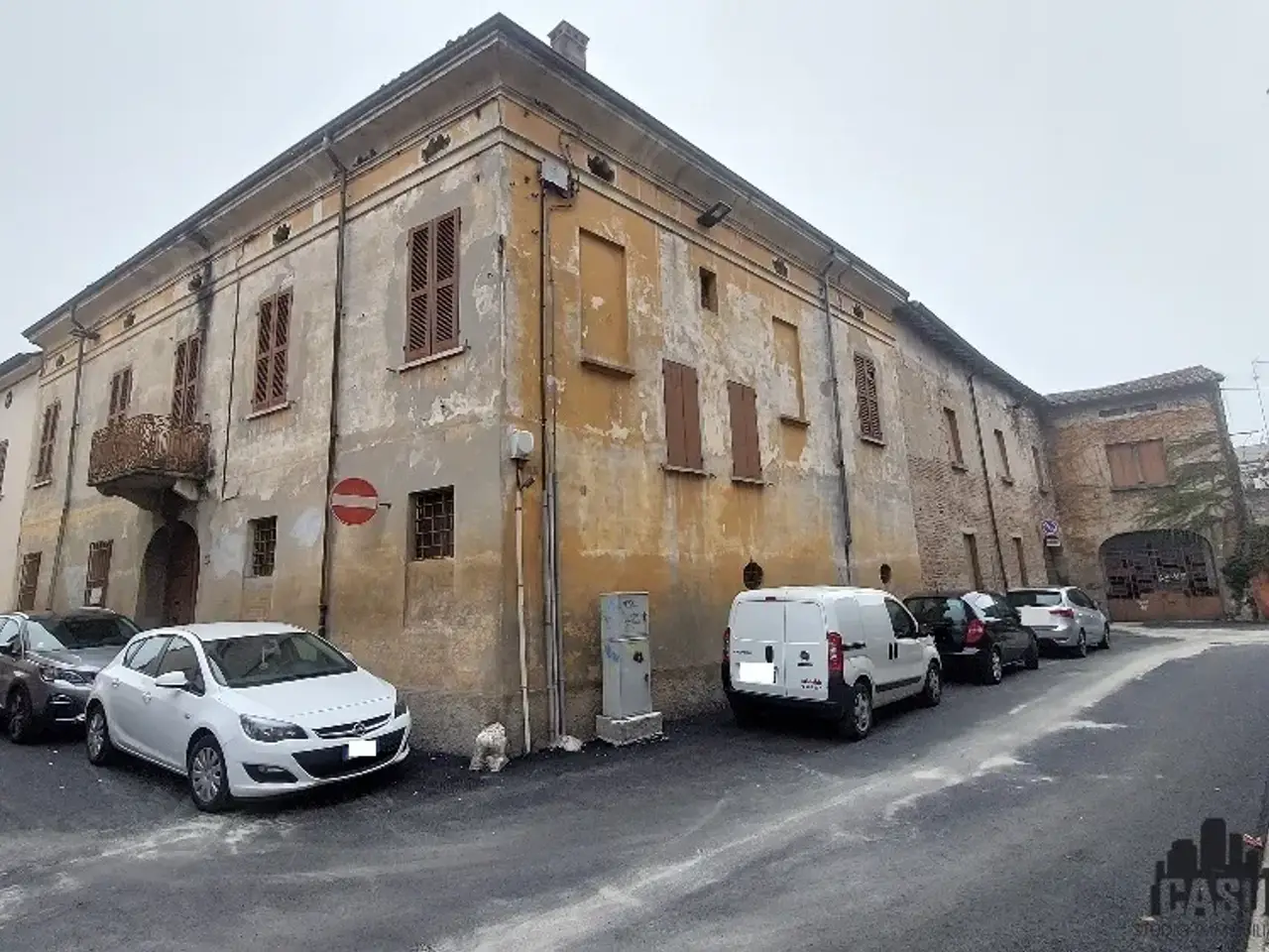 Palazzina commerciale in , Viadana, {3} - Foto 1
