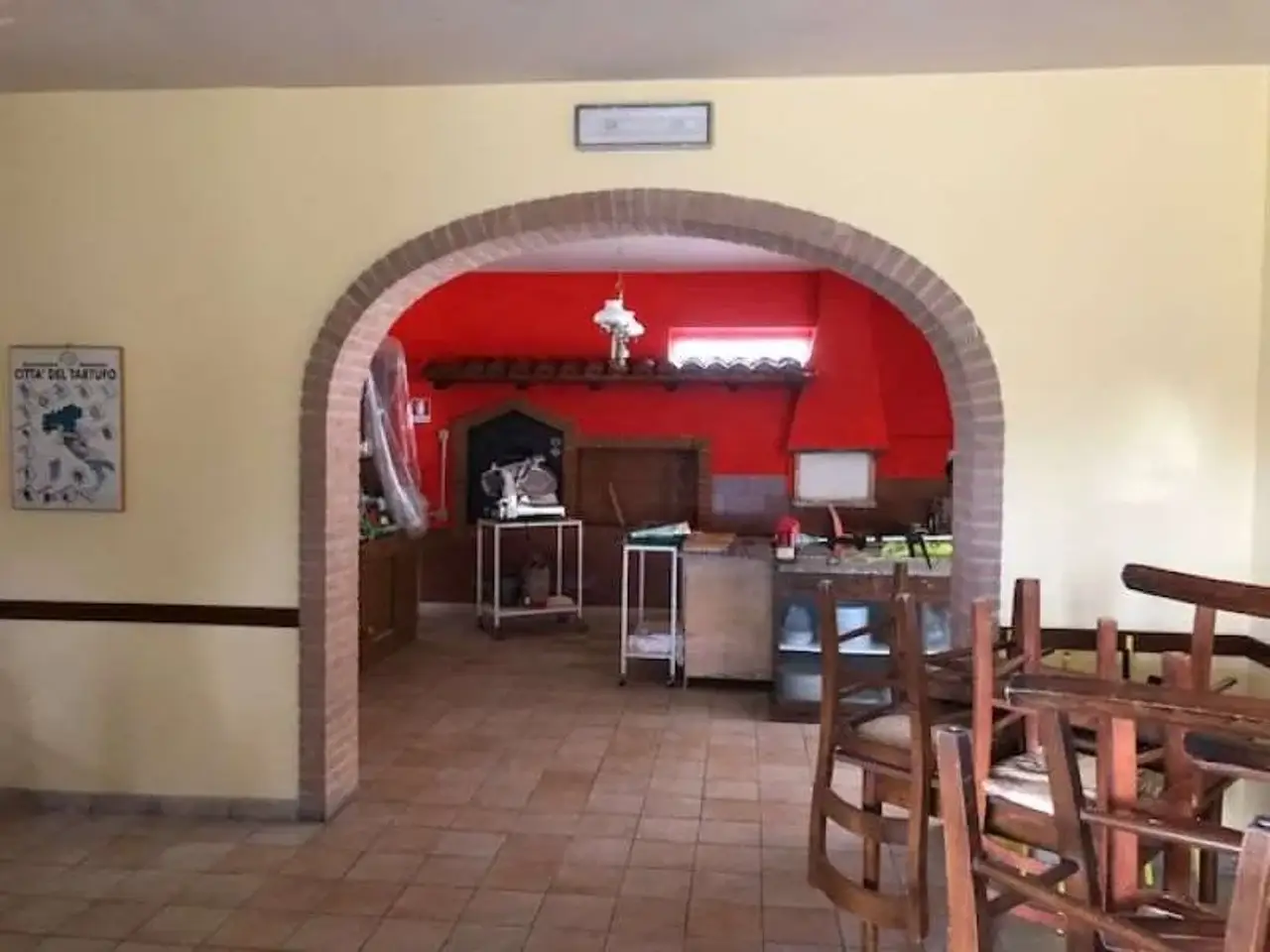 Negozio in Località Valdarena, Spoleto, {3} - Foto 2