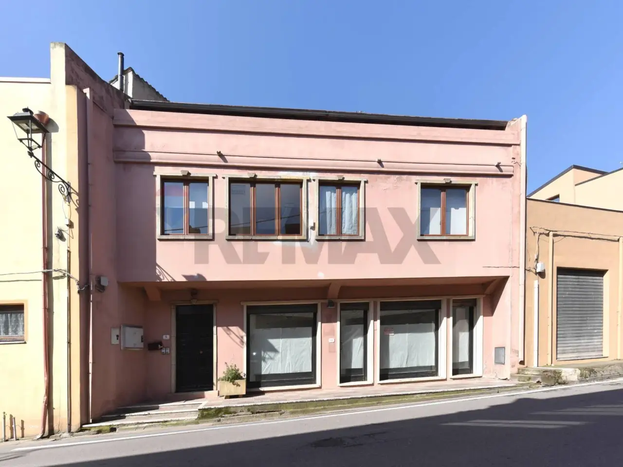 Negozio in Via Carlo Sanna 83, Senorbì, {3} - Foto 2