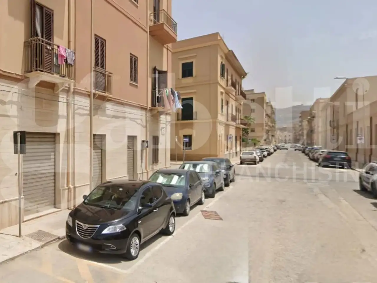 Ufficio in Piazza S. Vincenzo De Paoli  6, Trapani, {3} - Foto 1