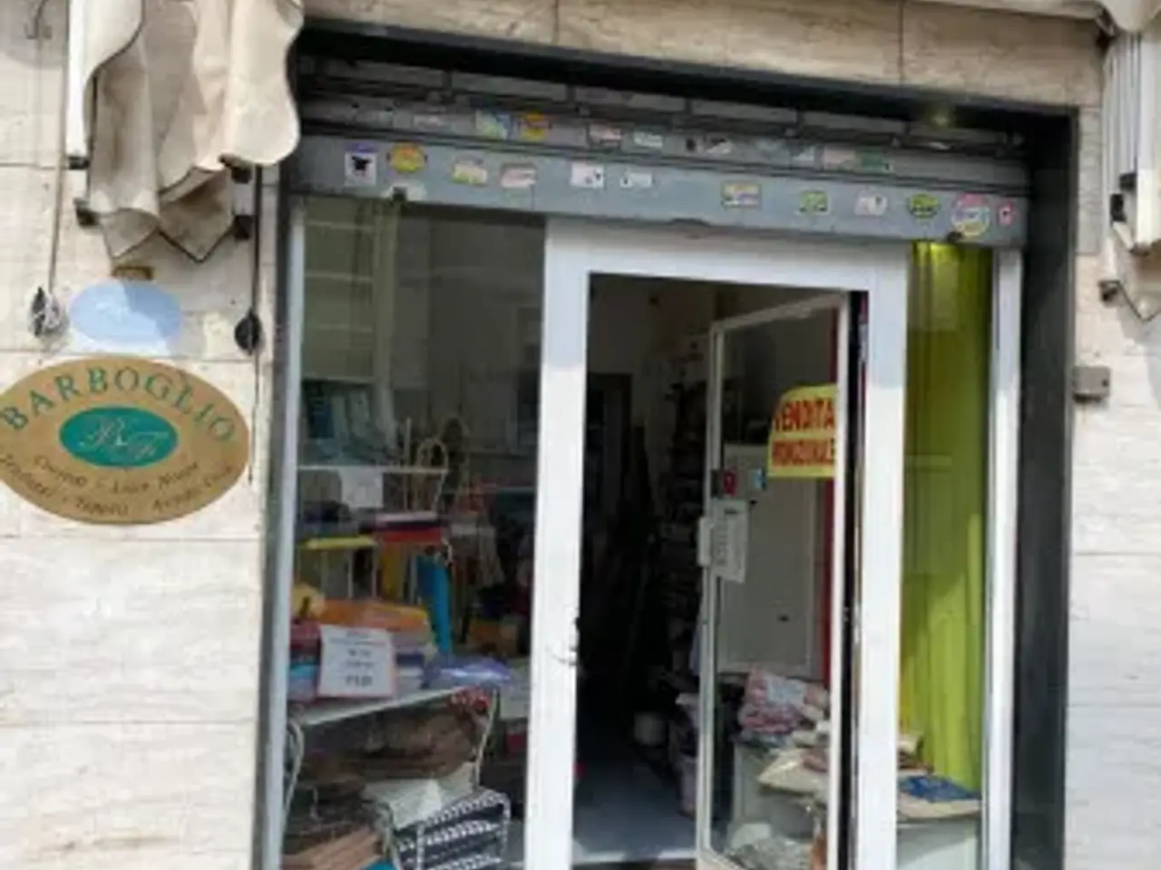 Negozio in Via Roma 7, Chivasso, {3} - Foto 2