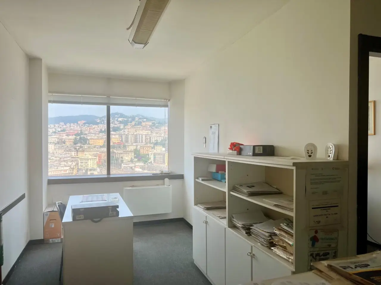 Ufficio in Piazza Borgo Pila, Genova, {3} - Foto 2