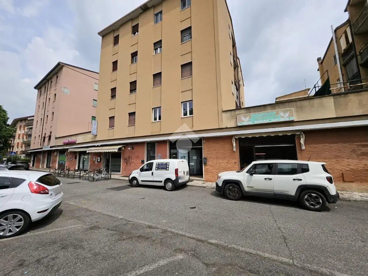 Negozio in Via Torricella di Sopra 42, Brescia, {3} - Foto 1