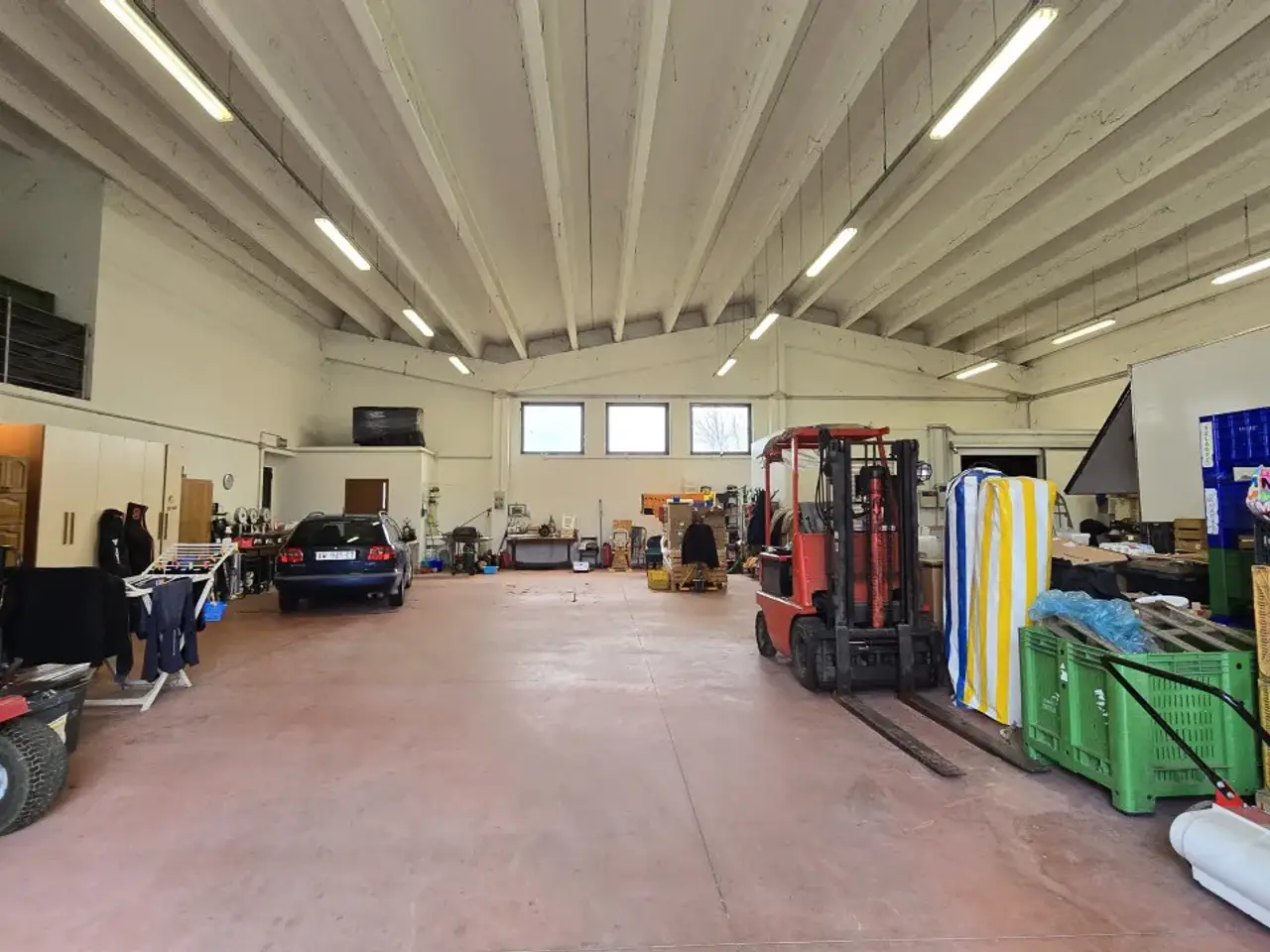 Capannone in Viale del Lavoro, Solesino, {3} - Foto 1