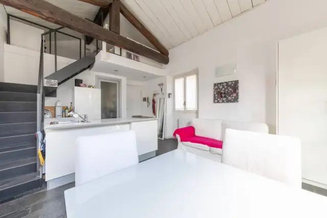 insertion image
