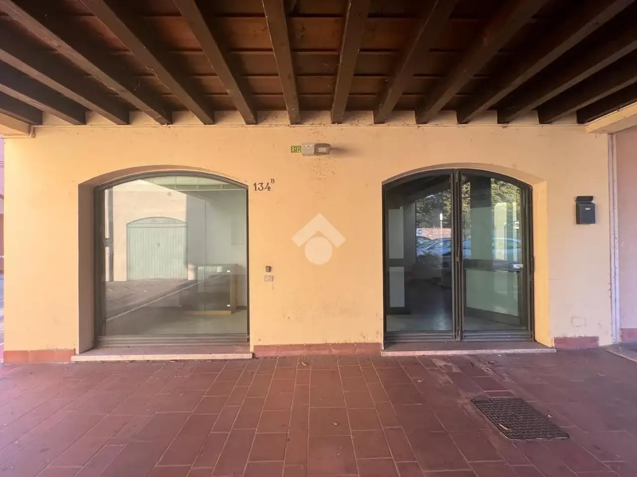 Ufficio in Via Solferino E San Martino 33, Roverbella, {3} - Foto 2