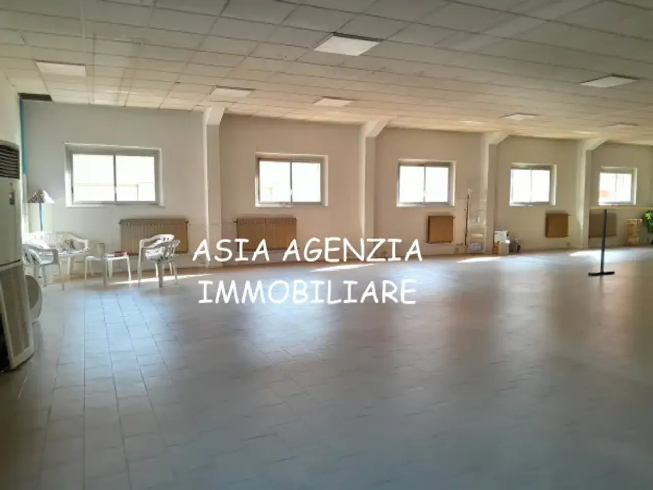 Negozio in Piazza, Orzinuovi, {3} - Foto 1