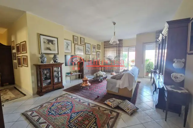 4-room flat in Via di Vittorio, Trani - Photo 1