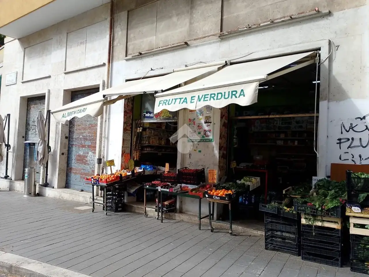 Negozio in Via Taurasia 00, Roma, {3} - Foto 2