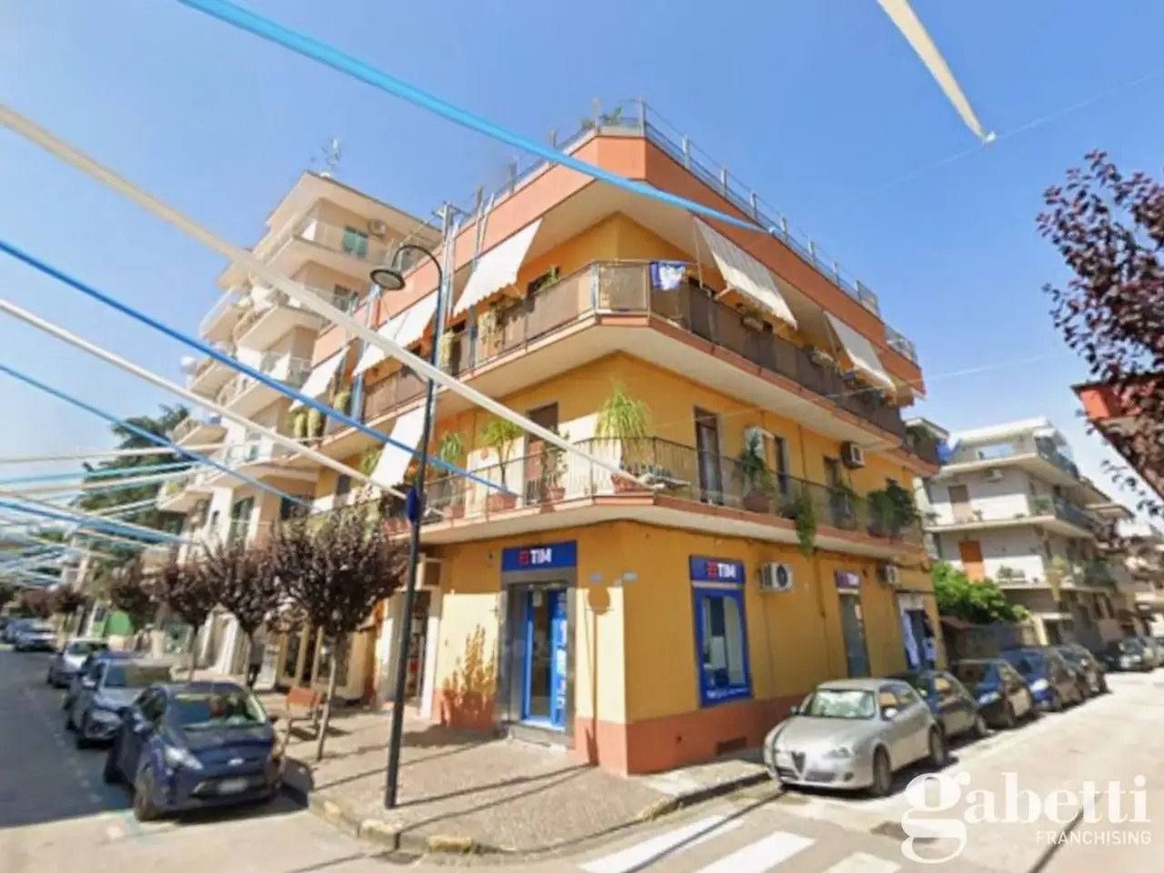 Negozio in Via Ercole Cantone 00, Pomigliano D'Arco, {3} - Foto 1