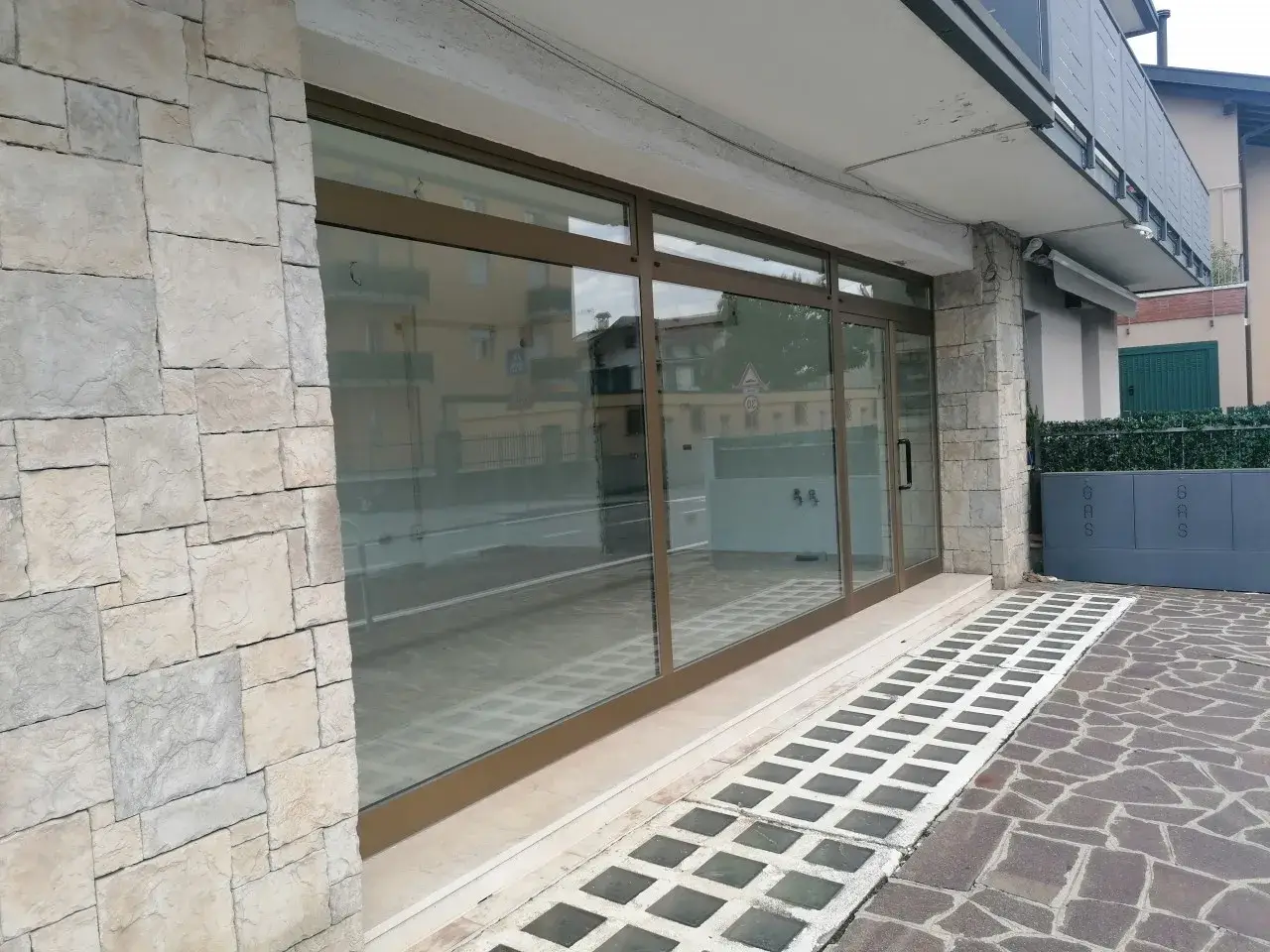 Negozio in Via Guglielmo Marconi, Vigodarzere, {3} - Foto 2