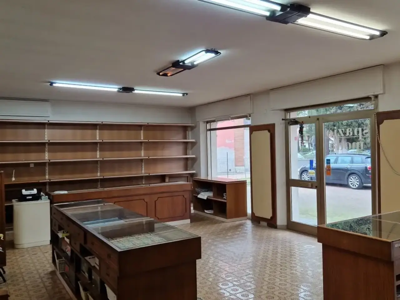 Negozio in Perugia, Perugia, Perugia, {3} - Foto 1
