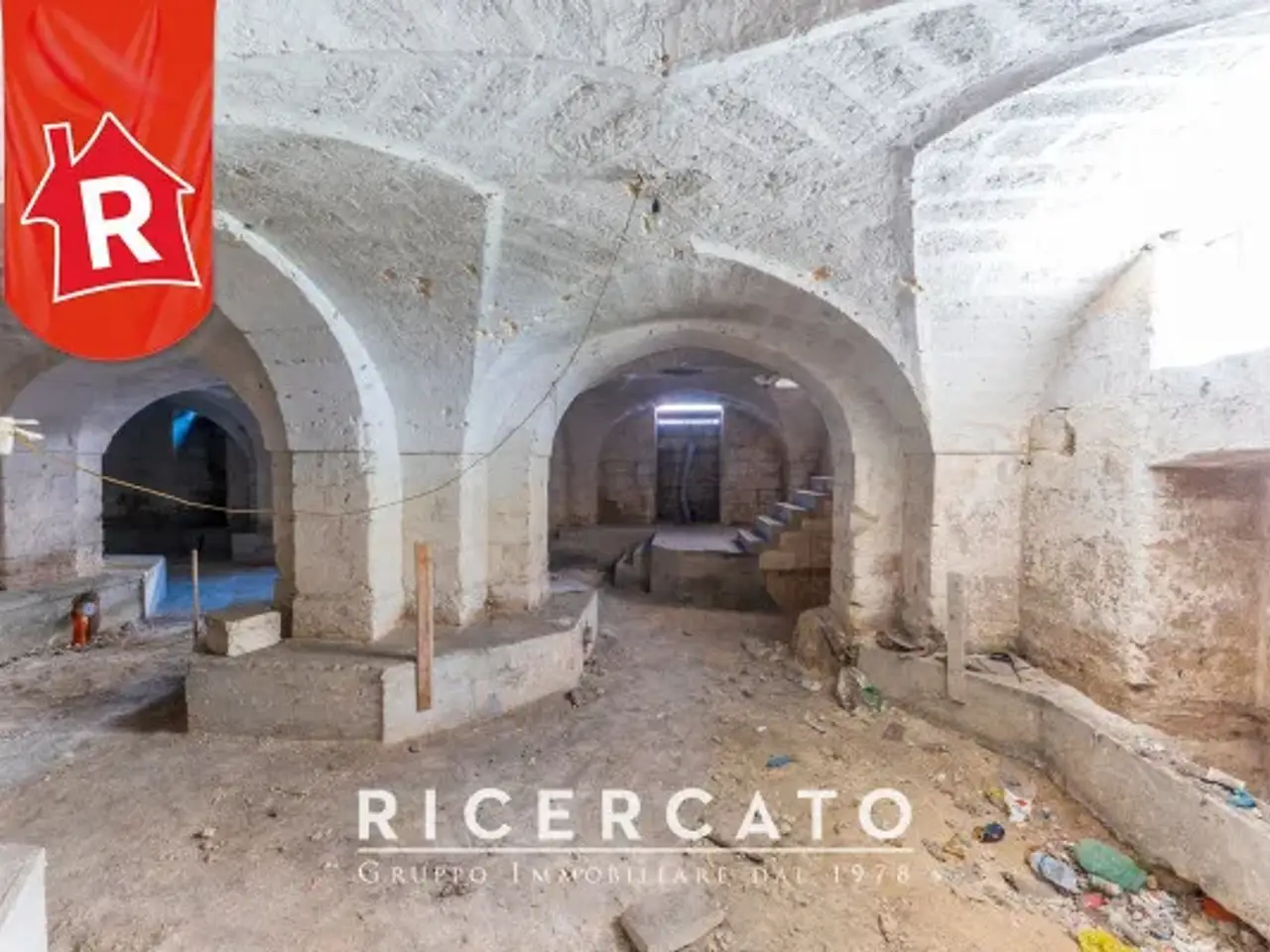 Negozio in Via Luigi De Simone 3, Lecce, {3} - Foto 2