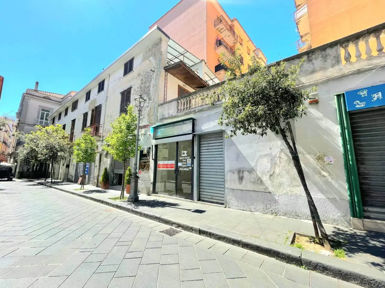 Negozio in , Cava De' Tirreni, {3} - Foto 1