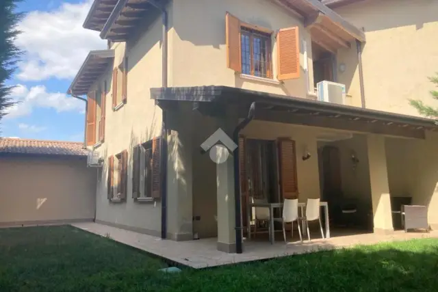 Villa in Via Dante Alighieri 18, Calvisano - Foto 1