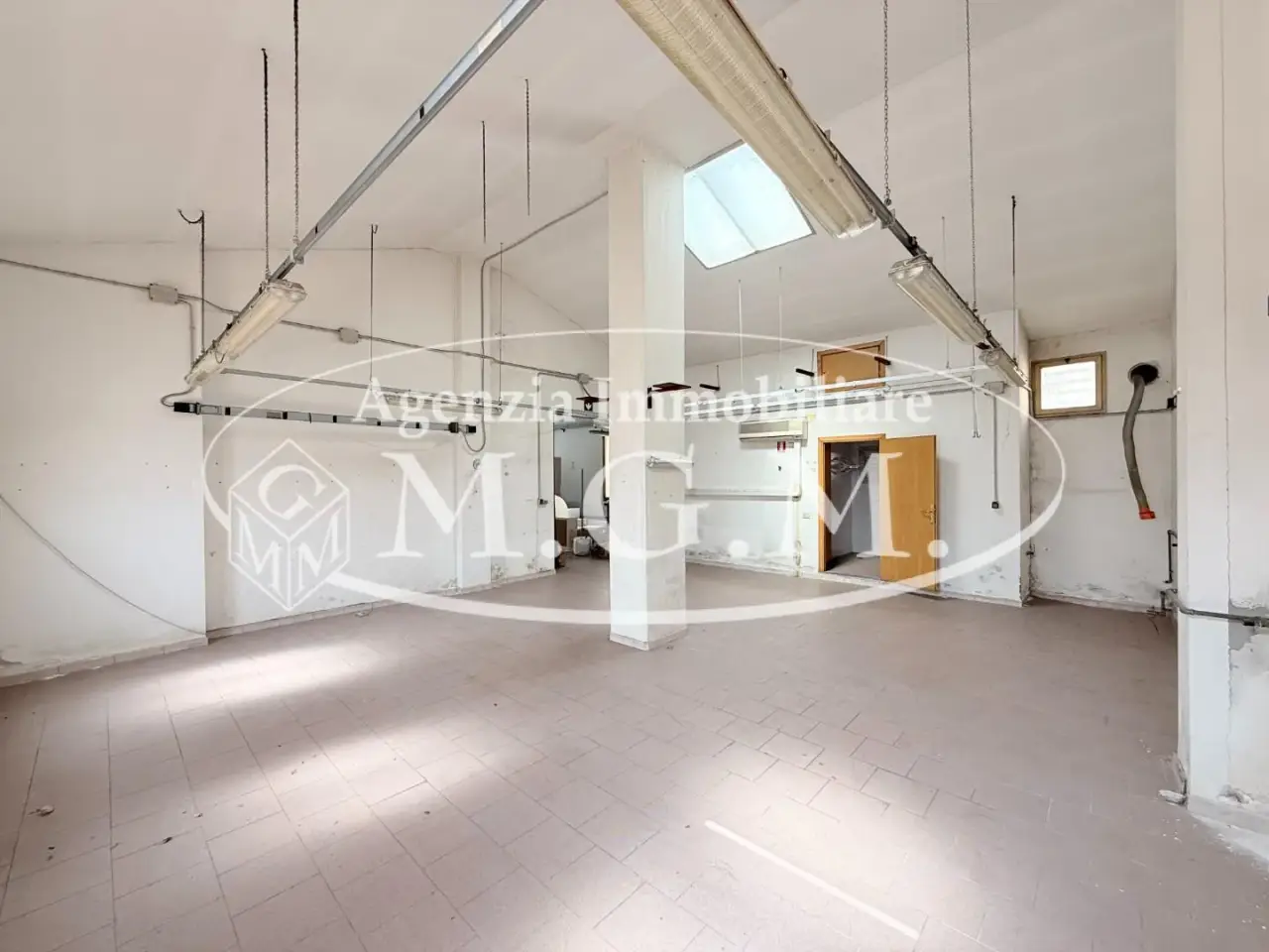 Laboratorio in , Santa Maria A Monte, {3} - Foto 1
