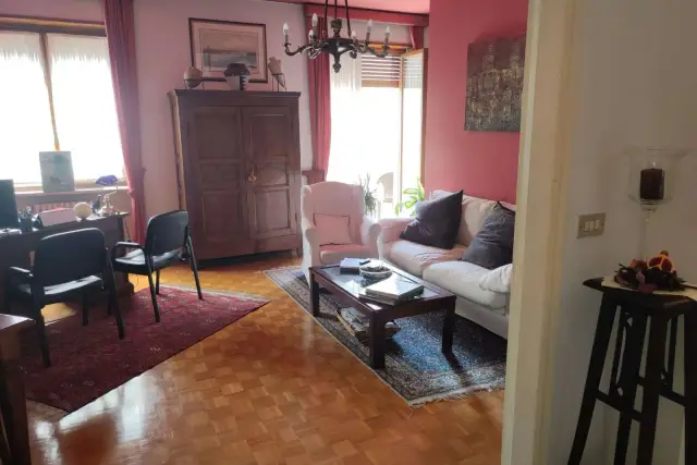 Apartament in Via Rossi 7, Pinerolo - Photo 1