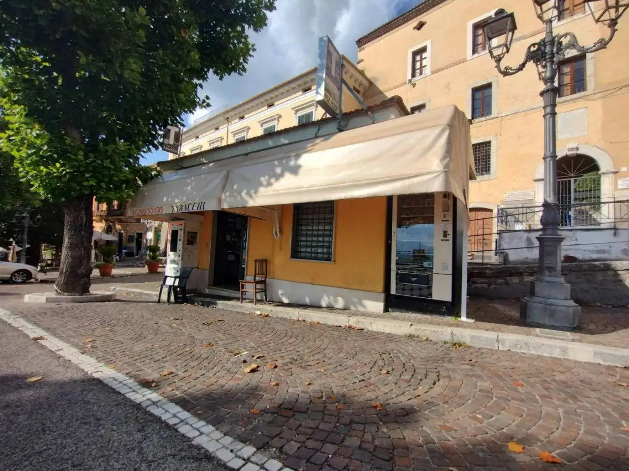 Locale commerciale in Via Roma,Roccasecca, Roccasecca, {3} - Foto 1