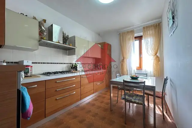 4-room flat in I Marzo 1944, Capraia e Limite - Photo 1