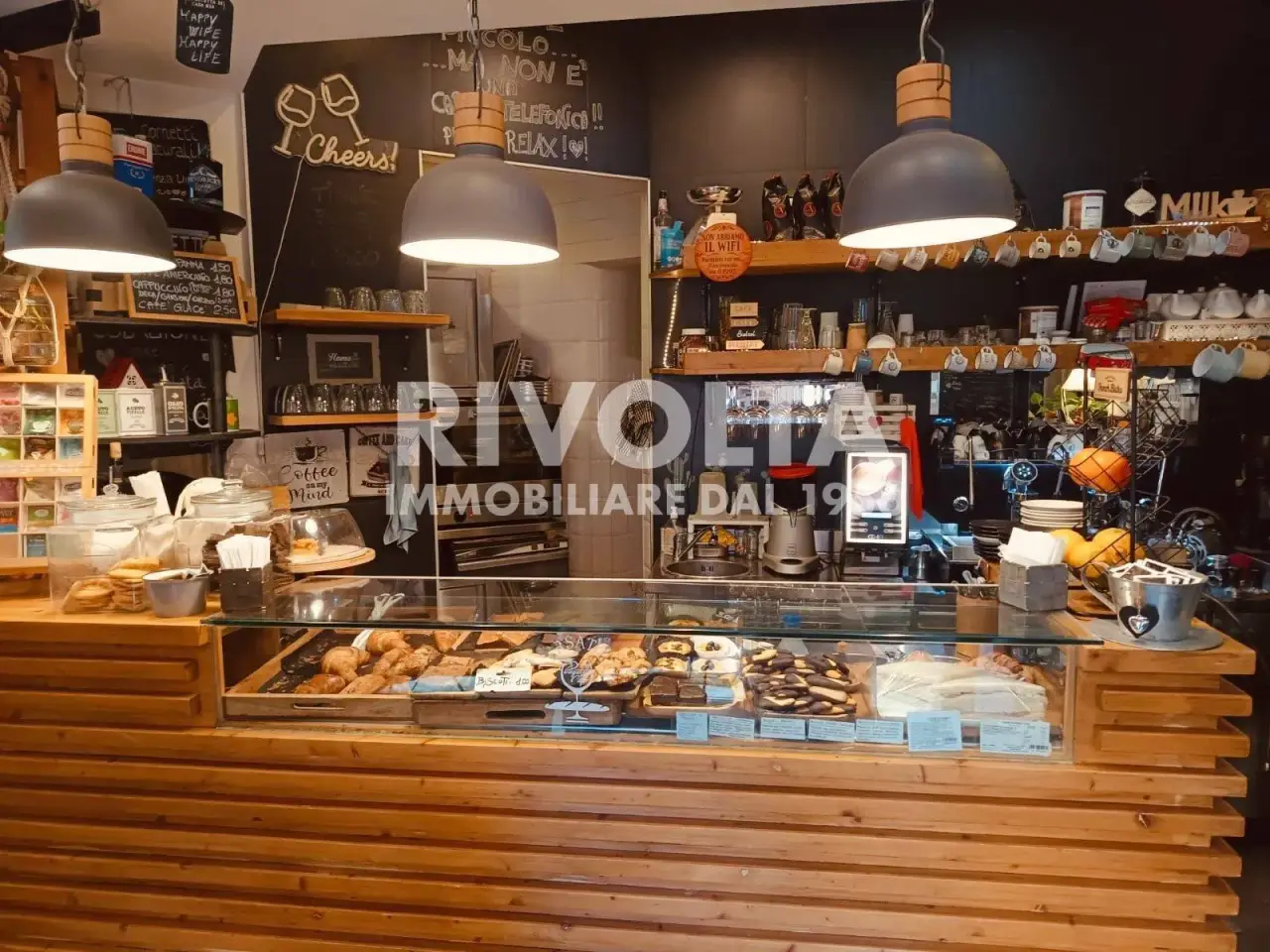Esercizio commerciale in Viale Giuseppe Mazzini, Roma, {3} - Foto 1