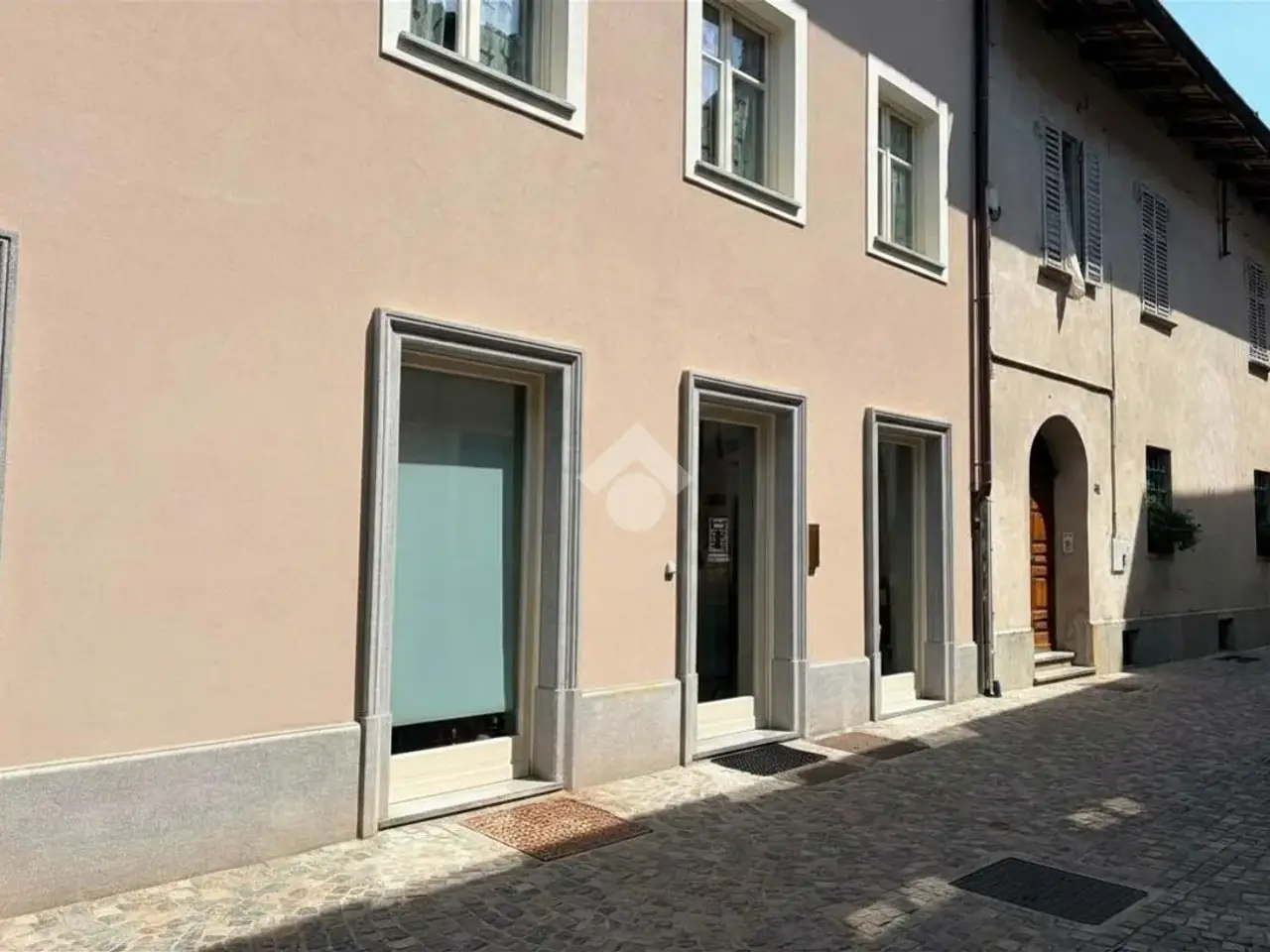 Negozio in Via dell Ospedale 19, Cherasco, {3} - Foto 2