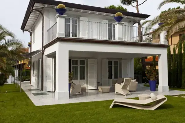 Villa in Via Enrico Pea 18, Forte dei Marmi - Foto 1