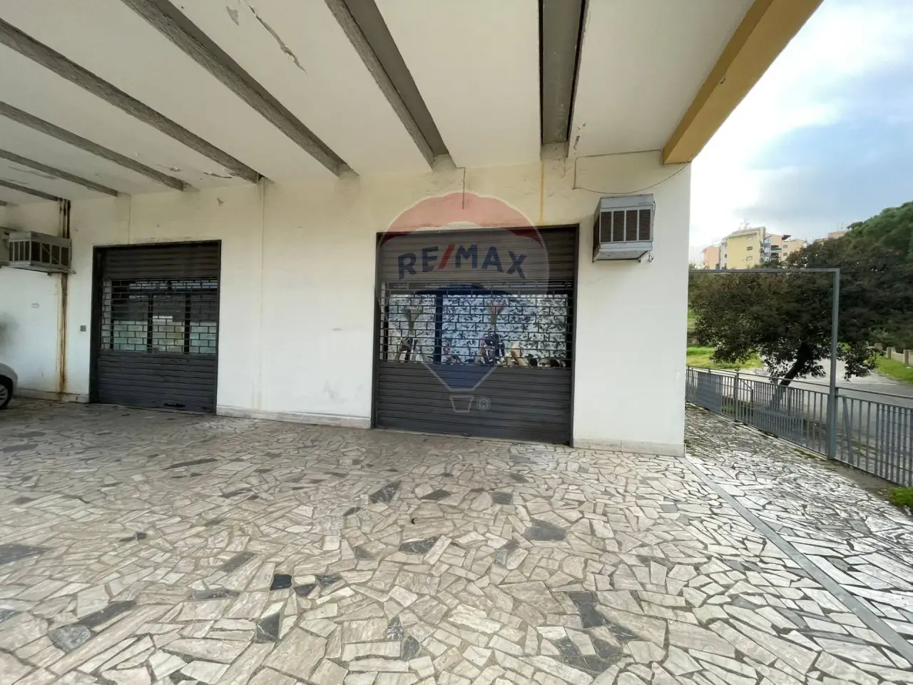 Negozio in Contrada Ralla Via Nazionale Snc, Corigliano-Rossano, {3} - Foto 2