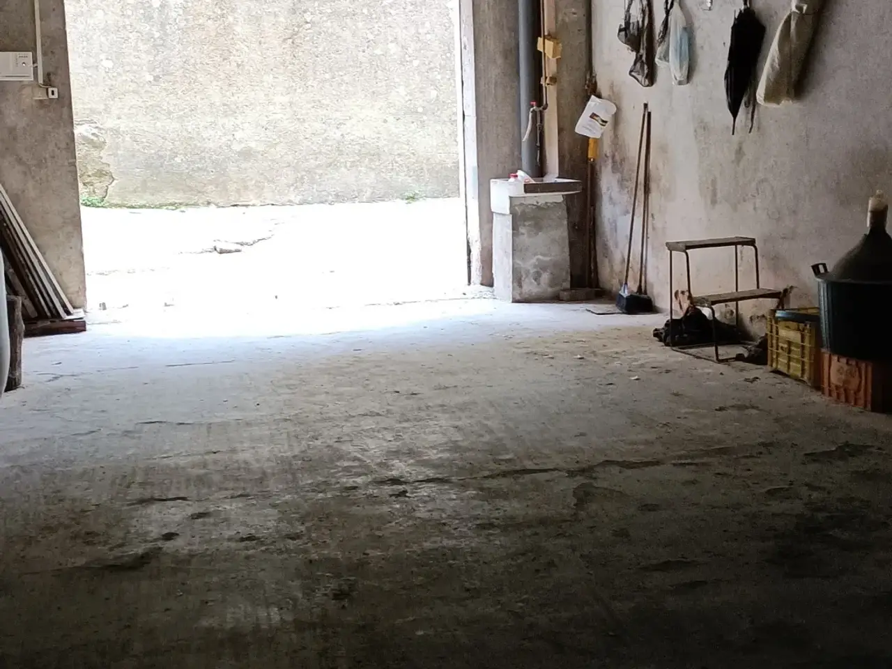 Parcheggio chiuso in Via Trento, Lamezia Terme, {3} - Foto 1