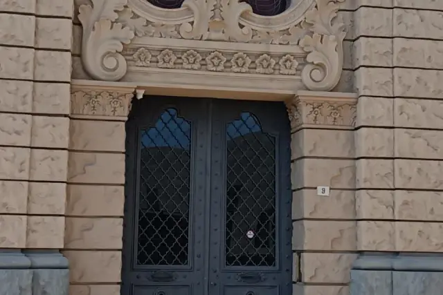 insertion image