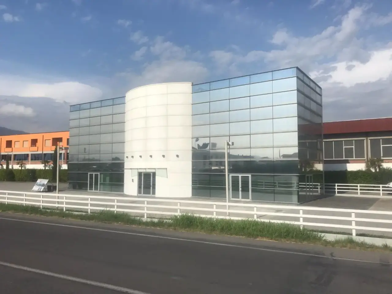 Locale commerciale in , Capannori, {3} - Foto 1