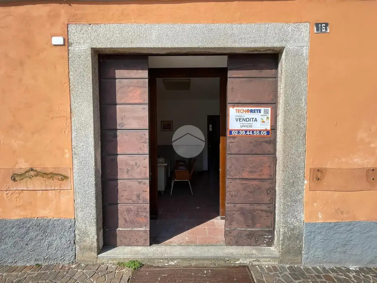 Ufficio in Piazza Castello 16, Abbiategrasso, {3} - Foto 1