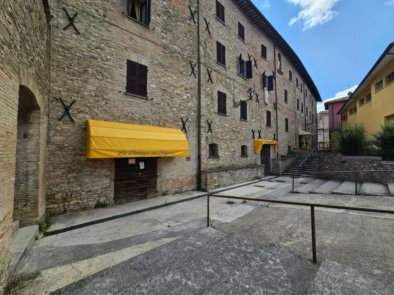 Magazzino in , Sant'Angelo In Vado, {3} - Foto 2