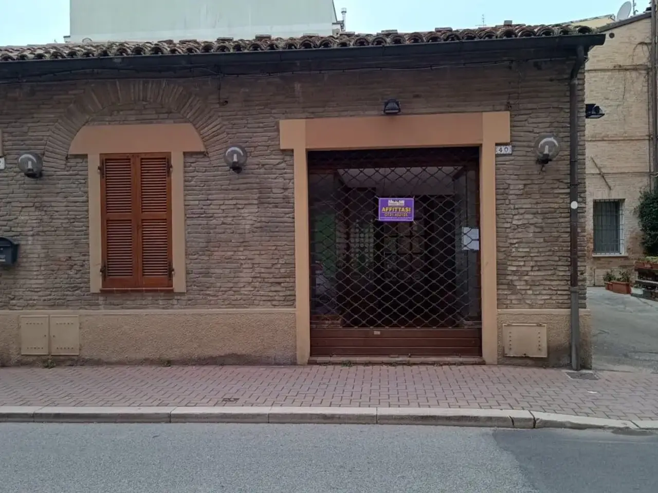 Negozio in , Pesaro, {3} - Foto 2
