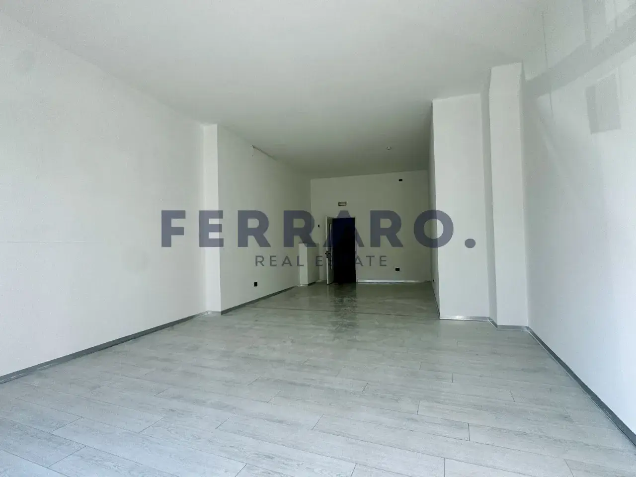 Negozio in Via Aldo Moro, Casier, {3} - Foto 1