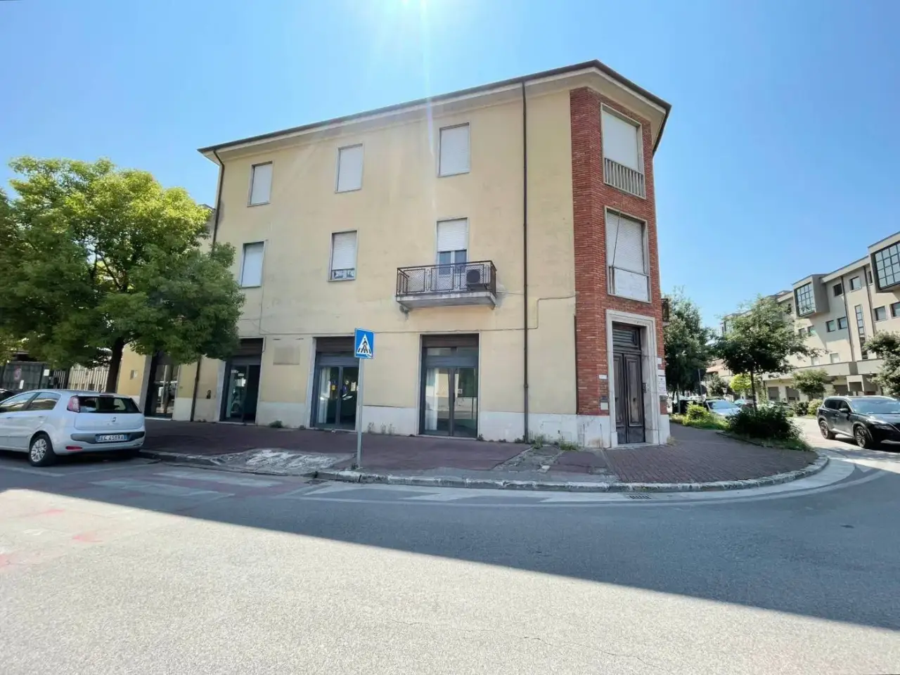 Locale commerciale in Via Principe Umberto 1, Sora, Frosinone, Sora, {3} - Foto 1
