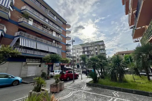 Quadrilocale in Via Marcello Venuti 9, Ercolano - Foto 1